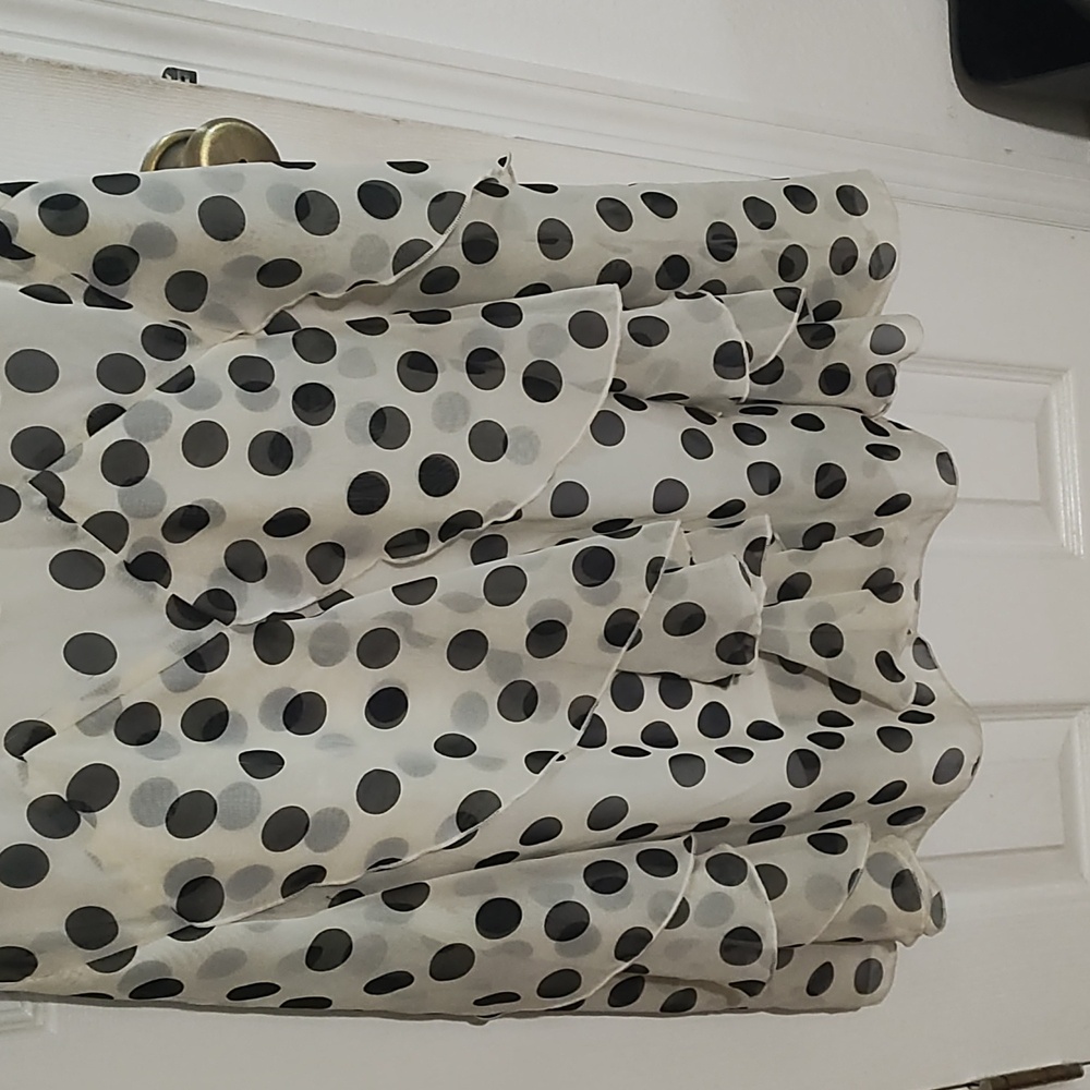 Elegant Black Polka Dot Dress - Picture 3 of 4
